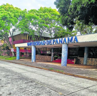 Universidad de Panamá inicia matrícula escalonada de estudiantes