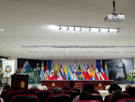 Inauguran Congreso de la cátedra Unesco para la lectura y escritura