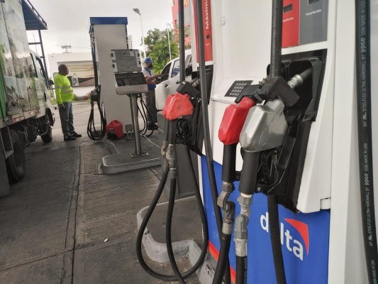 Gobierno aprobó extender subsidio del combustible hasta el 15 de julio