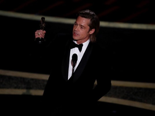 Brad Pitt gana con Once Upon a Time... su primer Óscar como actor