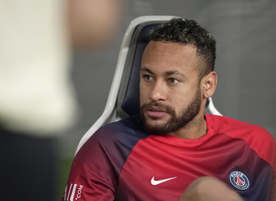 Neymar ya es oficialmente jugador del Al Hilal saudí