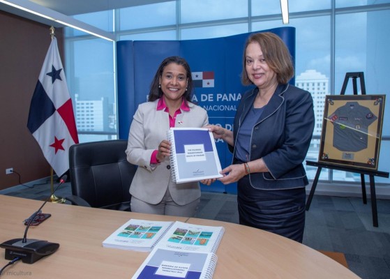 Embajadora de Panamá en la Unesco recibe propuesta sobre la ruta colonial 
