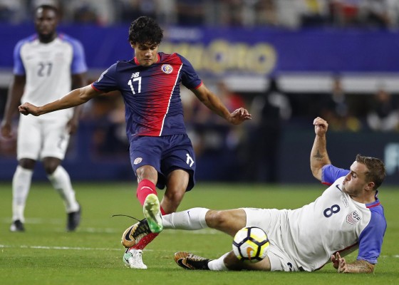 Estados Unidos jugará por el título del principal torneo de fútbol de la Concacaf el próximo miércoles frente al ganador de la segunda semifinal, este domingo entre México y Jamaica