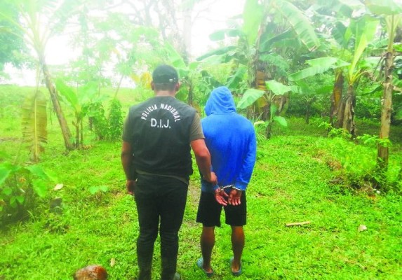 Este sujeto fue capturado en una zona de difícil acceso situado en la provincia de Bocas del Toro.