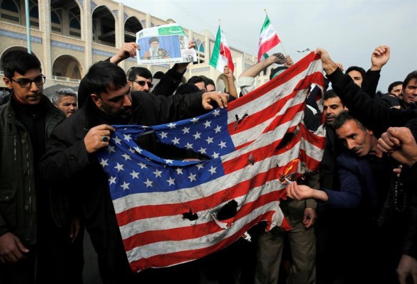 Multitud Popular confirma la muerte de 8 personas en ataque de EEUU en Bagdad
