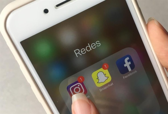 Instagram se une a niñas y jóvenes activistas para abordar el acoso en línea
