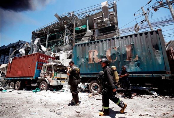 Al menos un muerto y 33 heridos en la explosión de una fábrica en Tailandia