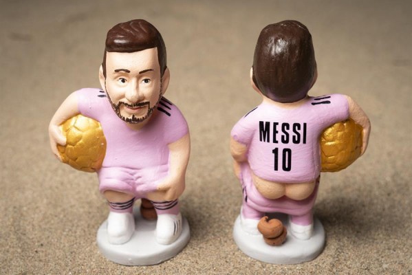 La empresa de caganers presenta una treintena de nuevas figuras del mundo de la música, política, cine y deporte. Leo Messi (Inter de Miami).