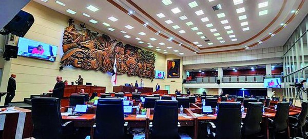 Asamblea Nacional señala “error humano” en planilla de asistente