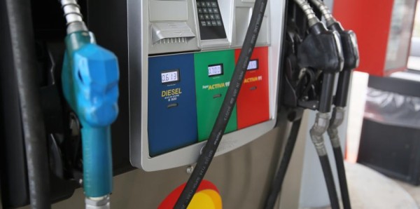 Gobierno extiende subsidio del combustible hasta el 15 de diciembre