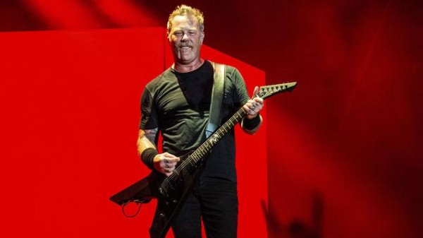Metallica cancela gira por rehabilitación de James Hetfield
