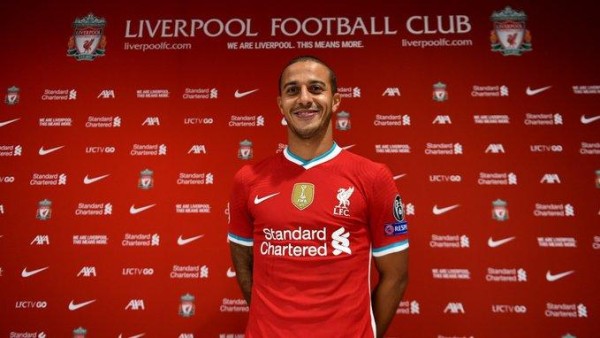 El Liverpool hace oficial la llegada de Thiago Alcántara