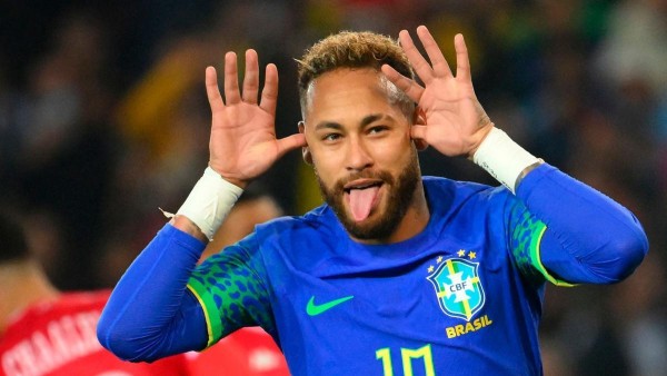 Neymar será sometido a una cirugía este jueves en Brasil