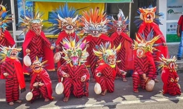 Danza de diablicos sucios pide apoyo para representar a Panamá en Nueva York