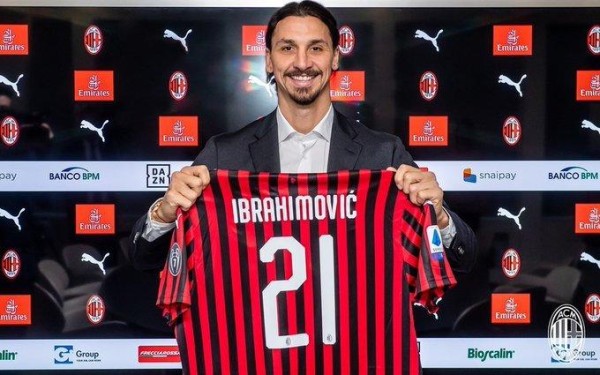 Ibrahimovic firmó con el Milan para los próximos seis meses