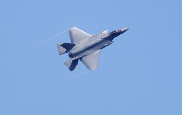 Fuerzas Armadas de EE.UU. encuentran los restos de un caza F-35 que sufrió un accidente