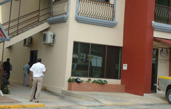 Roban Oficinas De Varela En Chitr