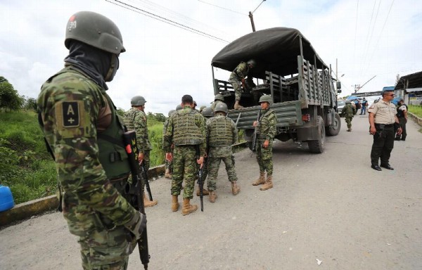 43 presos asesinados en un motín en Ecuador