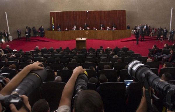 El Tribunal Superior Electoral comenzó las audiencias