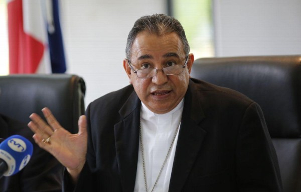 ‘Los verdaderos héroes en esta batalla han sido los colaboradores de El Siglo y La Estrella'. JOSÉ DOMINGO ULLOA Arzobispo de Panamá
