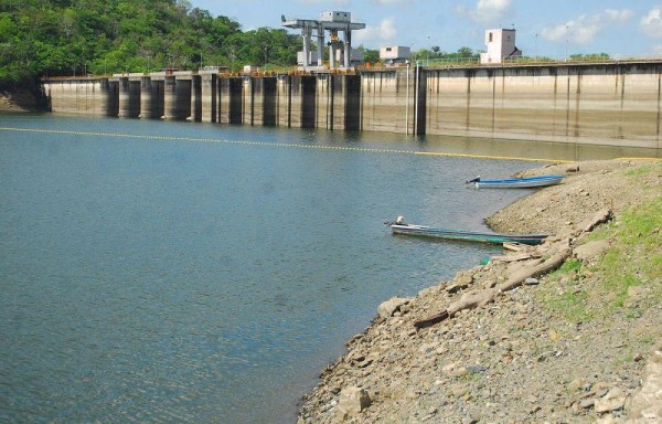Falta de lluvias afecta a las hidroeléctricas.
