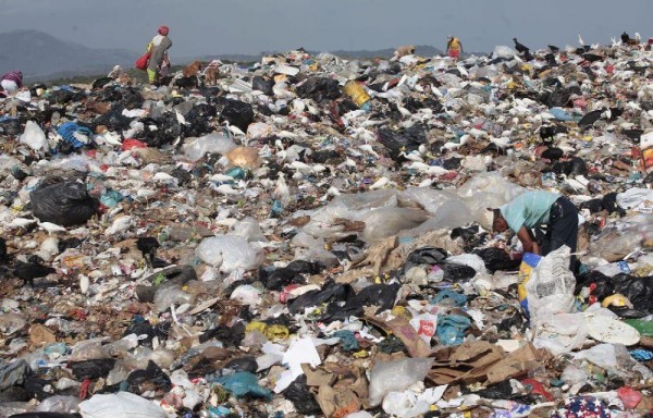 Cerro Patacón recibe diariamente 2,200 toneladas de basura, es decir, el 40% de los desechos del país.