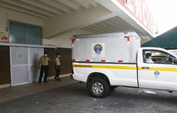 La víctima fue trasladada al Hospital San Miguel Arcángel de San Miguelito, pero falleció.