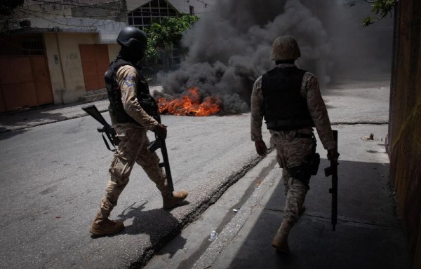 Haití está inmerso en una profunda crisis marcada por la violencia extrema, con grupos armados que controlan Puerto Príncipe.