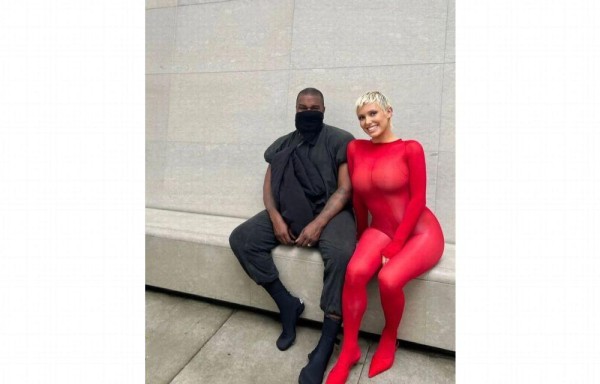 Vetan de por vida a Kanye West y a su pareja
