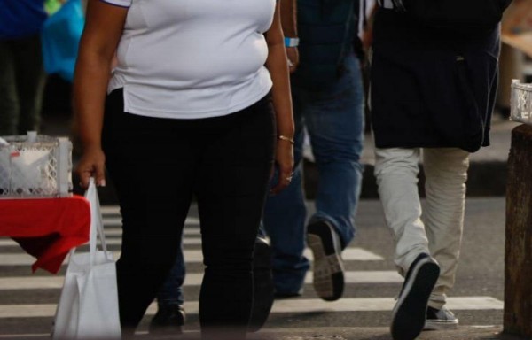 En Panamá 6 o 7 de cada 10 adultos tiene problema con el peso.