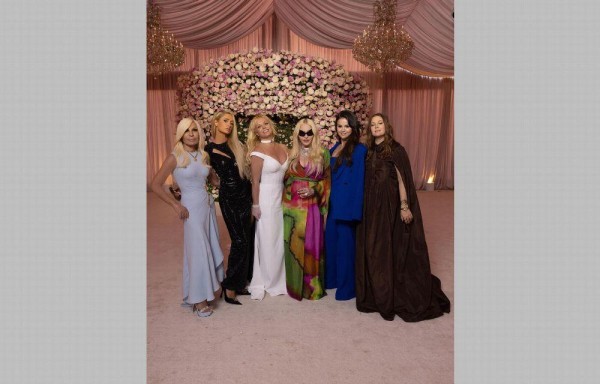 Donatella Versace, Paris Hilton, Britney Spears, Madonna, Selena Gómez y Drew Barrymore.