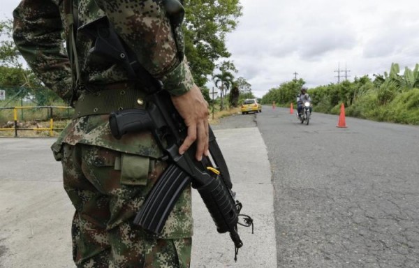 Disidencias de las FARC dejan en libertad a dos secuestrados en Colombia