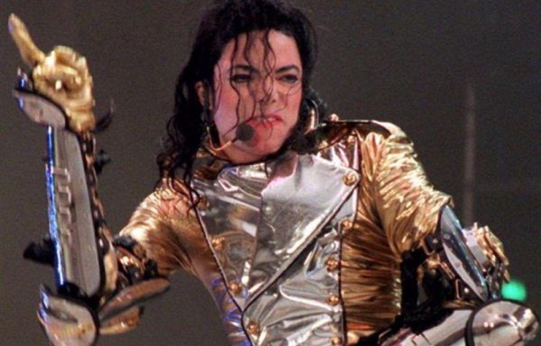 Sobrino de Michael Jackson protagonizará la película biográfica Michael