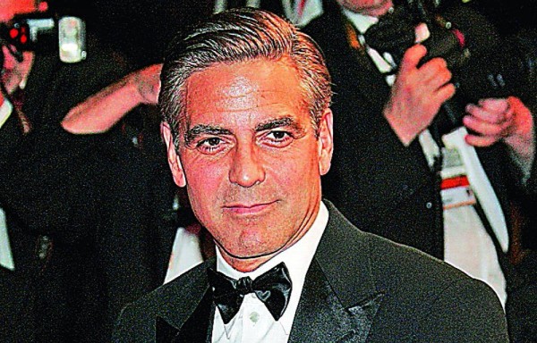 Clooney alega que las fotos fueron tomadas sin permiso.