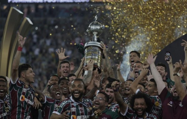 Jugadores del Fluminense celebra su primera campeonato.