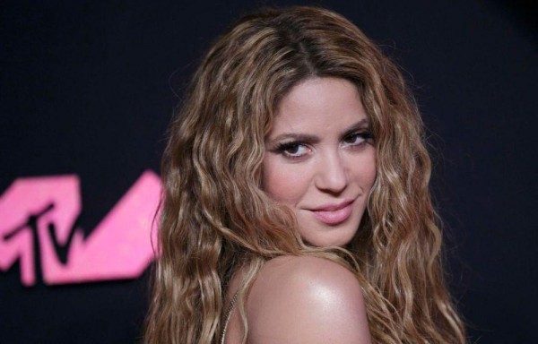 Celebran en Colombia el primer día de Shakira