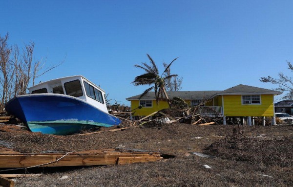 Estiman 2,500 desaparecidos por el huracán
