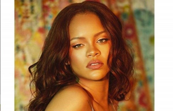 Rihanna se sumó a las labores humanitarias en Bahamas