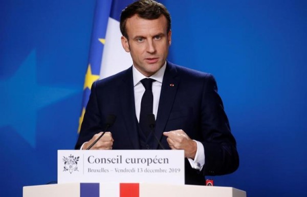 El presidente francés afirma que habrá que buscar soluciones de financiación adecuadas para cada país.