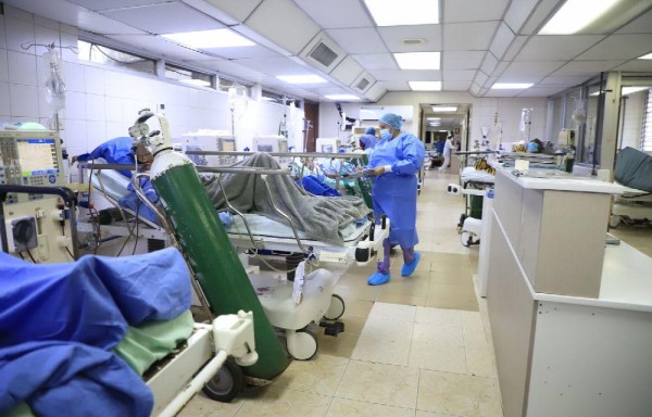 Sala de pacientes de hemodiálisis está a su máxima capacidad con 400 en el Complejo