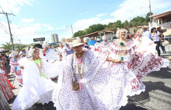 El desfile se realizó el pasado sábado 14 de enero en Las Tablas.