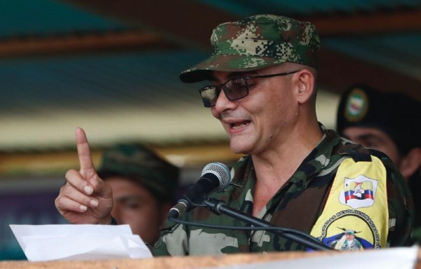 Ofensiva militar contra disidencias de las FARC con todo y diálogos de paz