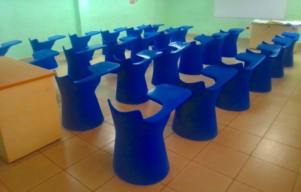 Las aulas se mantienen vacías.