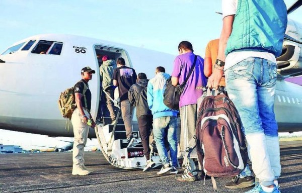 30 parceros migrantes fueron deportados