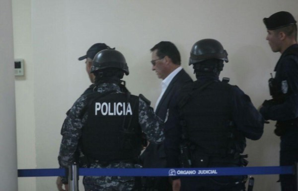 El juez mantuvo la separación del cargo, mientras dure la investigación. Pérez es uno de los 11 investigados por supuesto blanqueo de capitales por el caso de la red detectada en la operación denominada ‘El Gallero'.