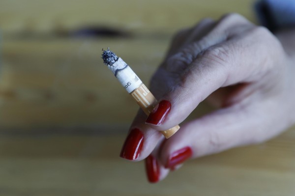 Nueva Zelanda aprueba la ley que prohíbe progresivamente la venta de tabaco