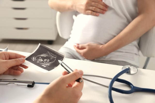 Dinamarca bajará a 15 años la edad para abortar sin consentimiento paterno