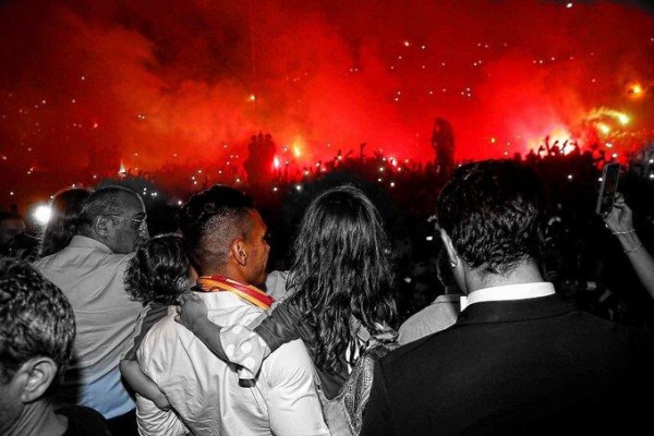 El colombiano Falcao negocia en Estambul su fichaje con el Galatasaray