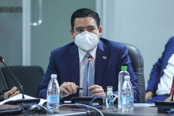 Carrizo anuncia  propuesta que busca descentralizar el Ministerio de la Presidencia