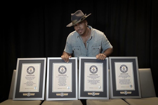 Romeo Santos bate cuatro récords Guinness por la venta de álbumes tropicales